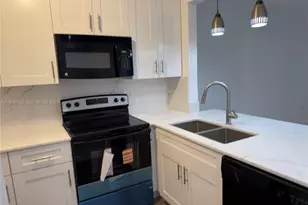 15610 SW 80th St, Miami, FL 33193 - Photo 18