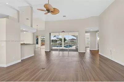 1414 NE 2nd Ter, Cape Coral, FL 33909 - Photo 4