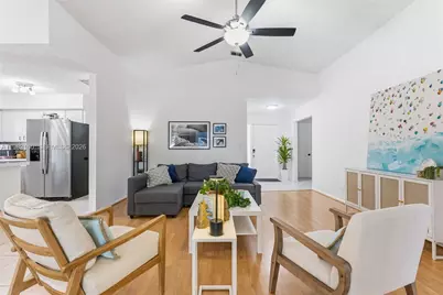 2425 Raleigh St, Hollywood, FL 33020 - Photo 8