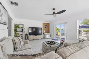2425 Raleigh St, Hollywood, FL 33020 - Photo 18