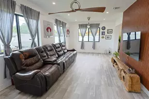 9460 Martinique Dr, Cutler Bay, FL 33189 - Photo 30