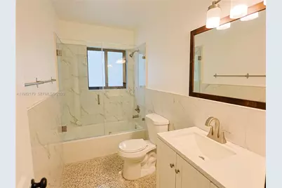 9460 Martinique Dr, Cutler Bay, FL 33189 - Photo 12