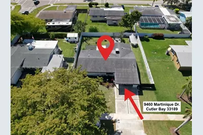 9460 Martinique Dr, Cutler Bay, FL 33189 - Photo 46