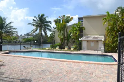 21133 SW 85th Ave #302, Cutler Bay, FL 33189 - Photo 24