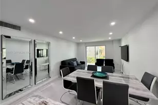 8595 Sunrise Lakes Blvd, Sunrise, FL 33322 - Photo 2