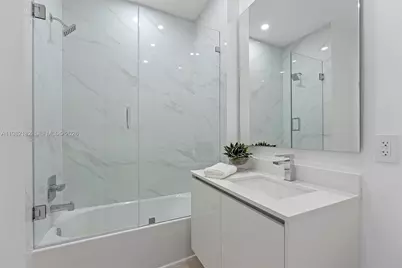 700 NE 24Rd St #PH-5802, Miami, FL 33137 - Photo 30