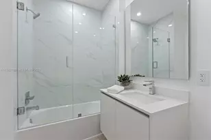 700 NE 24Rd St, Miami, FL 33137 - Photo 30