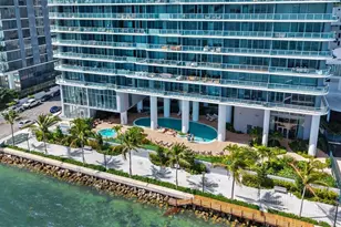 700 NE 24Rd St, Miami, FL 33137 - Photo 44