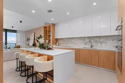 700 NE 24Rd St #PH-5802, Miami, FL 33137 - Photo 4