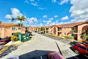 4681 NW 9th St, Miami, FL 33126 - Photo 38