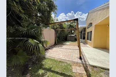 5544 NW 54th Cir, Coconut Creek, FL 33073 - Photo 32