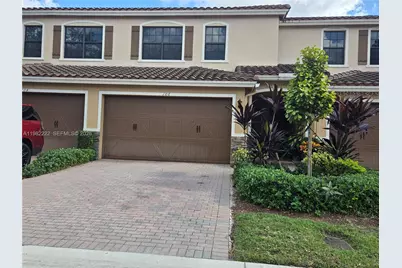106 Riverwalk Cir E #106, Plantation, FL 33325 - Photo 10