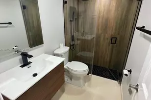 7021 SW 105th Ct, Miami, FL 33173 - Photo 6