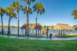 1100 Colony Point Cir, Pembroke Pines, FL 33026 - Photo 2