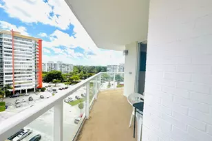 1301 NE Miami Gardens Dr, Miami, FL 33179 - Photo 22