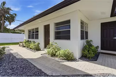 1301 NE 16th Ter #9, Fort Lauderdale, FL 33304 - Photo 2