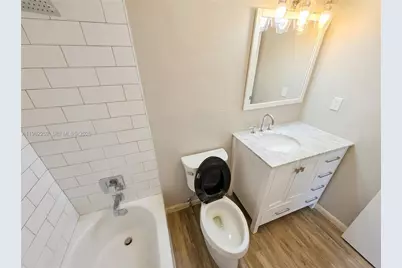 210 172nd St #234, Sunny Isles Beach, FL 33160 - Photo 10