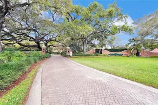 2632 Oak Park Cir, Davie, FL 33328 - Photo 20