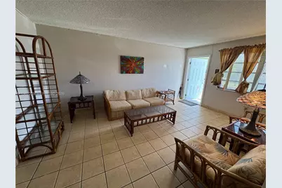 100 NE 203rd Ter #14, Miami Gardens, FL 33179 - Photo 8