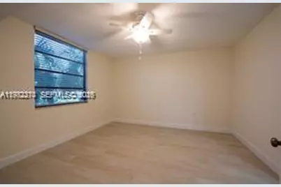 1713 Whitehall Dr #302, Davie, FL 33324 - Photo 18