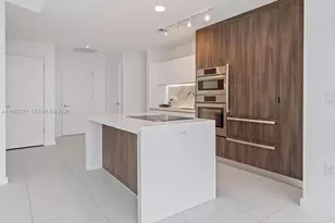 851 NE 1st Ave, Miami, FL 33132 - Photo 12