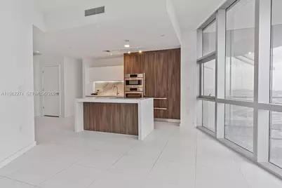 851 NE 1st Ave #2102, Miami, FL 33132 - Photo 4