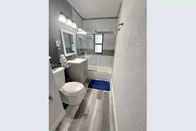 521 E Evanston Cir, Fort Lauderdale, FL 33312 - Photo 18