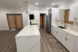 1014 W 66th St, Hialeah, FL 33012 - Photo 40