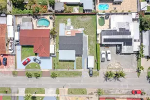 1014 W 66th St, Hialeah, FL 33012 - Photo 8