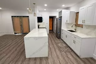 1014 W 66th St, Hialeah, FL 33012 - Photo 30