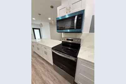 1014 W 66th St, Hialeah, FL 33012 - Photo 28