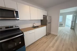 1300 NE 110th St, Miami, FL 33161 - Photo 4