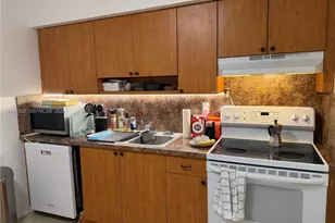 2620 SW 51st St, Dania Beach, FL 33312 - Photo 4