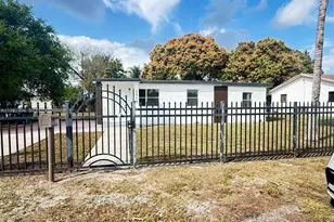 3515 NW 213th St, Miami Gardens, FL 33056 - Photo 2