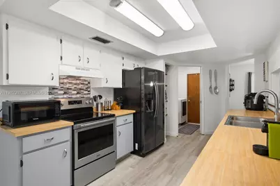 6121 Cherry Rd, Sebring, FL 33875 - Photo 18