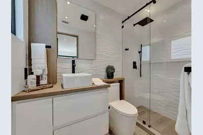 2066 NE 174th St #., North Miami Beach, FL 33162 - Photo 44