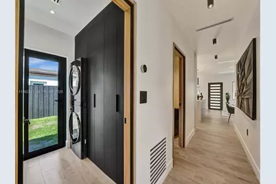 2066 NE 174th St #., North Miami Beach, FL 33162 - Photo 58