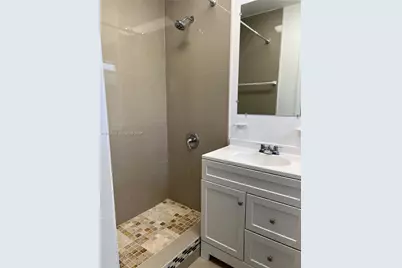 1400 NE 175th St, North Miami Beach, FL 33162 - Photo 10