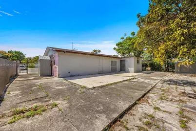 3853 NW 209th St, Miami Gardens, FL 33055 - Photo 20