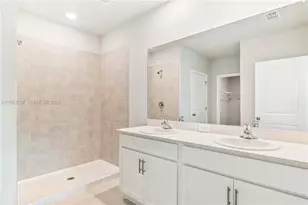 5215 Butte St, Lehigh Acres, FL 33971 - Photo 10