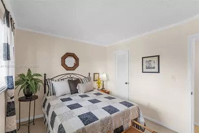 8950 Sunrise Lakes Blvd #309, Sunrise, FL 33322 - Photo 16