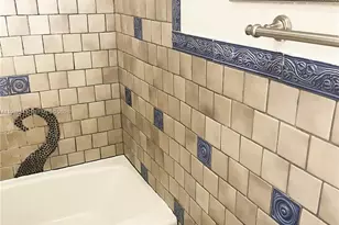 749 NW 43rd St, Oakland Park, FL 33309 - Photo 24