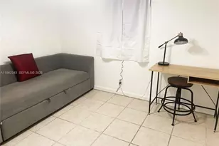 749 NW 43rd St, Oakland Park, FL 33309 - Photo 20