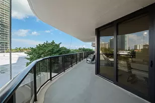 19667 Turnberry Way, Aventura, FL 33180 - Photo 2