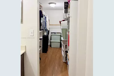 450 Commodore Dr #214, Plantation, FL 33325 - Photo 10