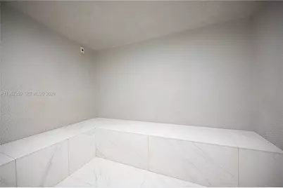 350 S Miami #1709, Miami, FL 33130 - Photo 38