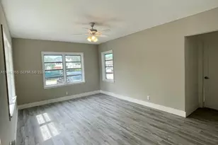 820 SE 12th St, Fort Lauderdale, FL 33316 - Photo 6