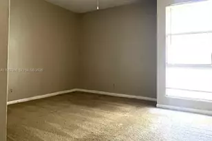 8249 NW 8th Pl, Plantation, FL 33324 - Photo 14