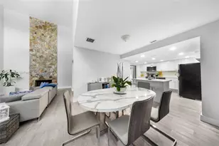 6637 NW 181st Ln, Hialeah, FL 33015 - Photo 8