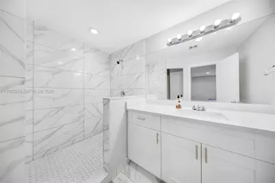 6637 NW 181st Ln #6637, Hialeah, FL 33015 - Photo 18